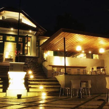Tetirah Boutique Hotel Salatiga Extérieur photo
