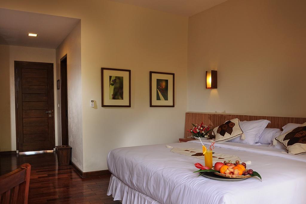 Tetirah Boutique Hotel Salatiga Chambre photo