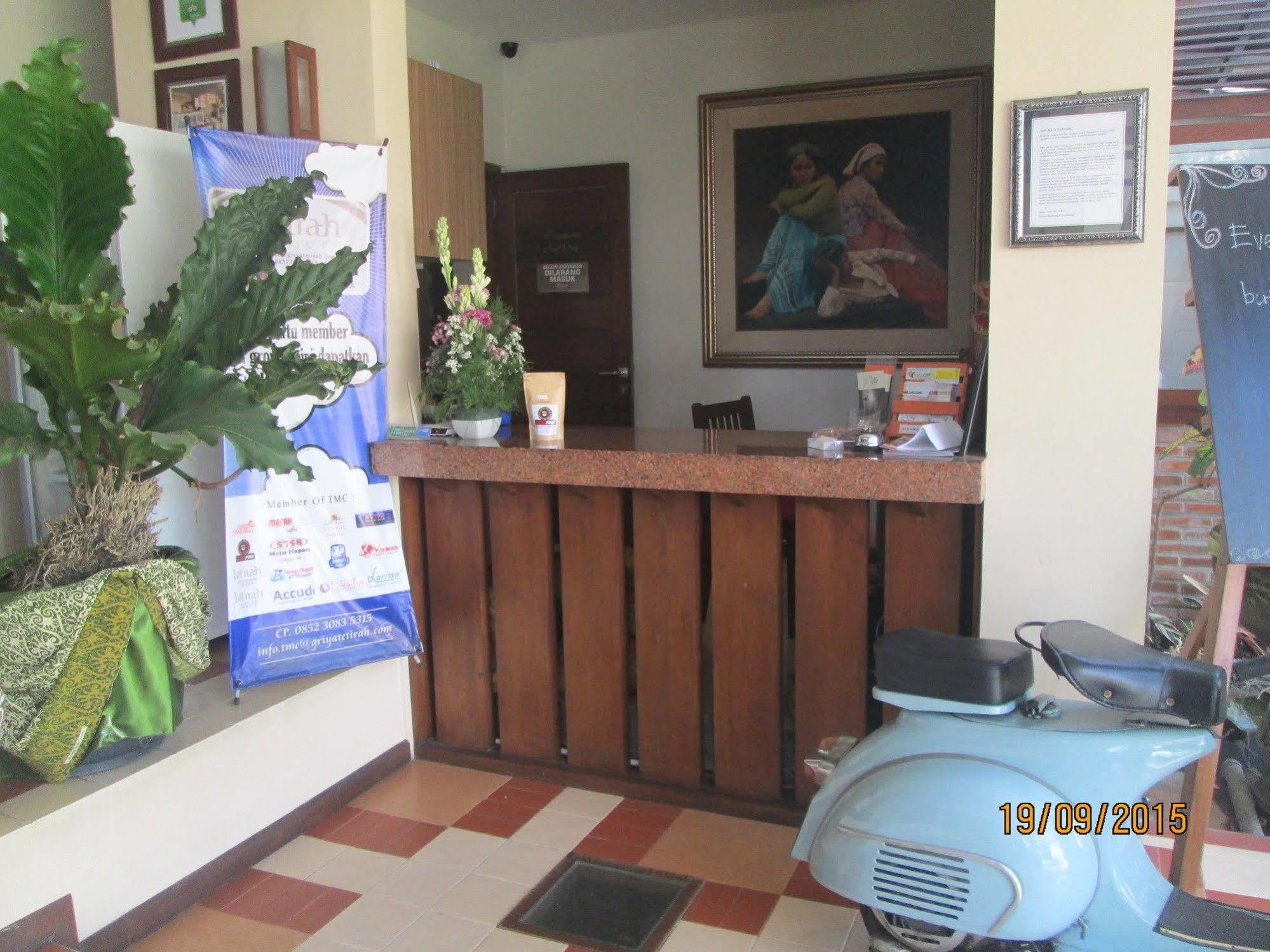 Tetirah Boutique Hotel Salatiga Extérieur photo
